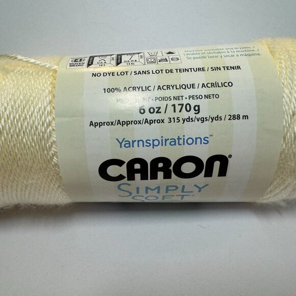 2 Skeins - Caron Simply Soft Yarn - Off White - Picture 3 of 4